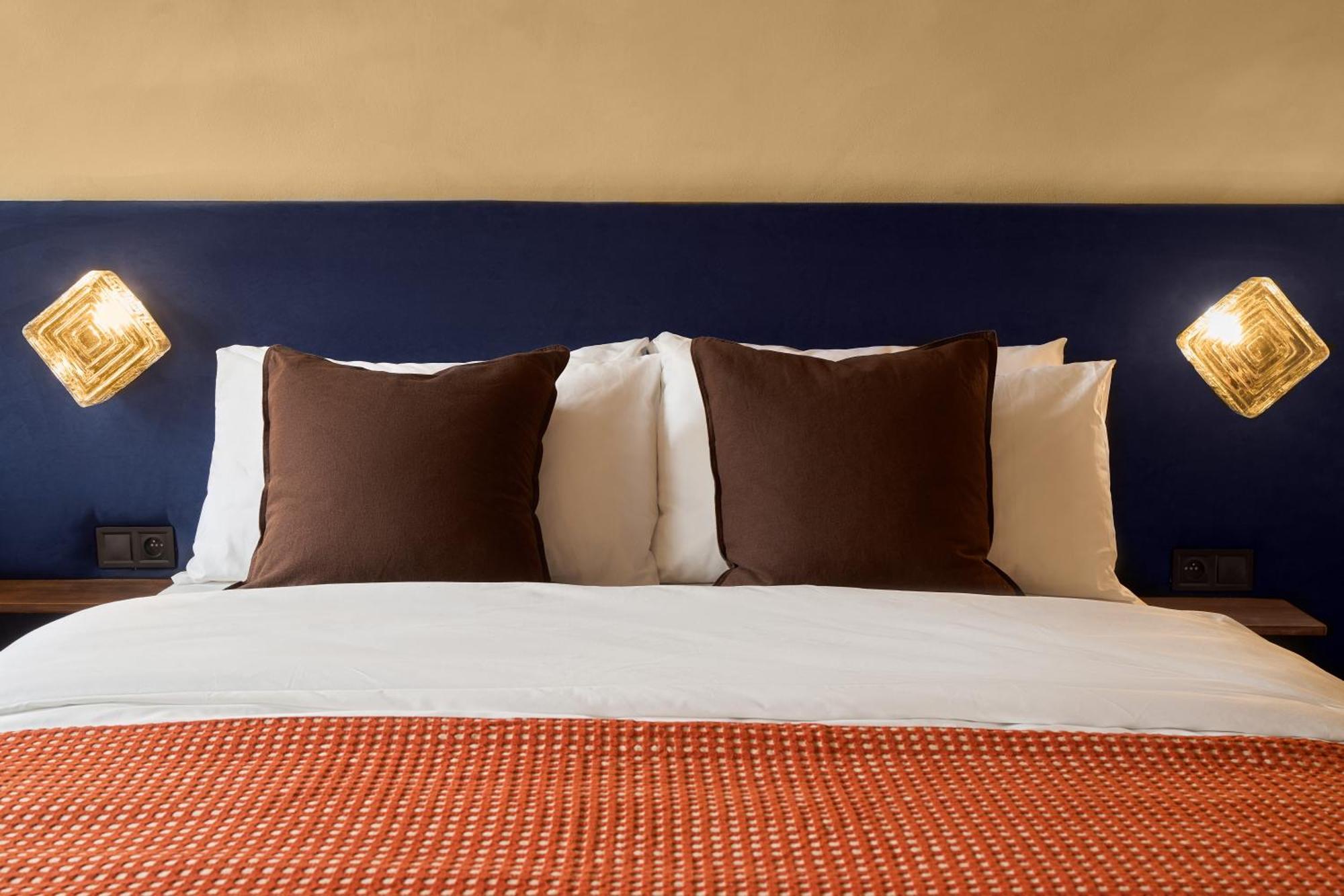 Nelis I Boutique In Old Town Apartment *